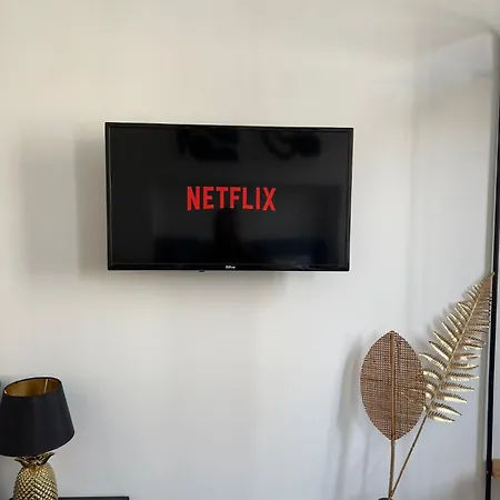 Apartman Au Pied Du Vieux-port Wifi Netflix *